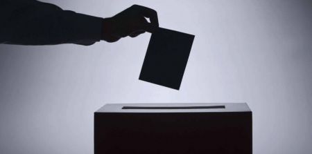Δημοσκόπηση: Ποιοι υποψήφιοι προηγούνται στις Ευρωεκλογές