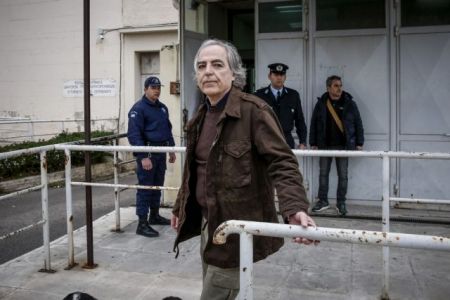 Κατάληψη στα γραφεία της «Αυγής» για Κουφοντίνα