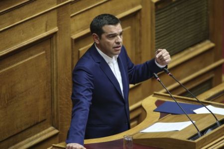 Τσίπρας σε ΝΔ: Εμείς εκπροσωπούμε την κοινωνίας, εσείς την ελίτ