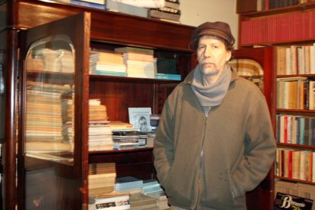 Ο γιος του ποιητή Μ. Αναγνωστάκη «αδειάζει» τον Τσίπρα