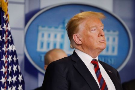 Τραμπ: Οι δασμοί στα κινεζικά προϊνόταν ίσως αρθούν ίσως και όχι