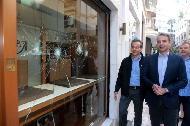 Μητσοτάκης από Βουκουρεστίου: Δεν είναι δυνατόν να είμαστε όμηροι 30 τραμπούκων