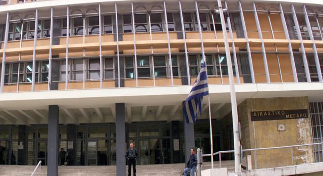 Θεσσαλονίκη: Κόκκινο από το Πρωτοδικείο σε υποψήφιο της Χρυσής Αυγής