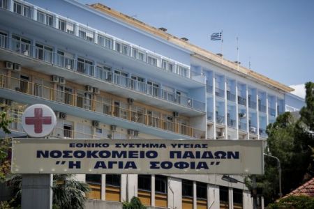 Αποσωληνώθηκε με επιτυχία η μικρή Αλεξία – Τι αναφέρει το νέο ανακοινωθέν