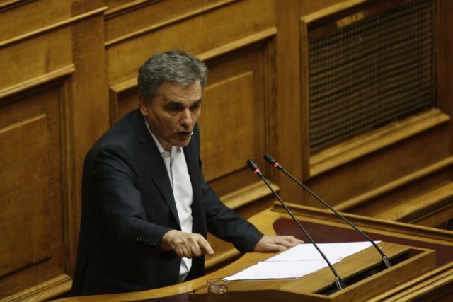 Τσακαλώτος: Φέρνουμε μέτρα με κοινωνικό και αναπτυξιακό χαρακτήρα