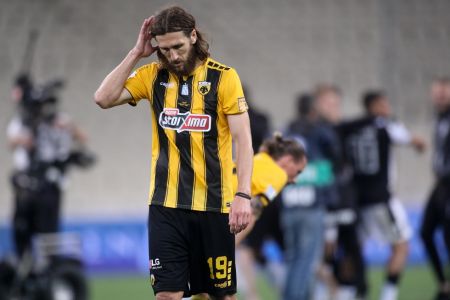 Παραδοχή Τσιγκρίνσκι : «Αποτυχημένη η φετινή σεζόν της ΑΕΚ»