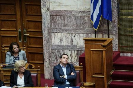 «Fake» δημοσκοπήσεις βλέπει το Μαξίμου… εάν δεν βολεύουν τον ΣΥΡΙΖΑ