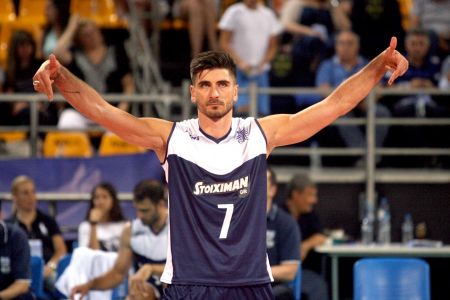 Πετρέας: «Θα κυνηγάμε το καλύτερο δυνατό»