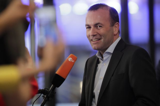 Μανφρεντ Βέμπερ: Αντίθετος σε έναν ευρωπαϊκό κατώτατο μισθό