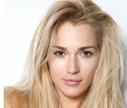 Βικτώρια Καρύδα : Το νέο επαγγελματικό της βήμα μετά τη δολοφονία του συζύγου της