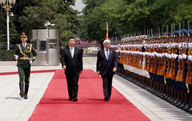 Παυλόπουλος από Κίνα: Ζητάμε την επιστροφή των κλεμμένων γλυπτών του Παρθενώνα