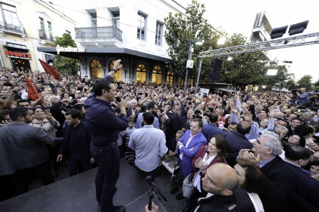 Τσίπρας: Μες την υπερηφάνεια για τη… μυρωδιά της 13ης σύνταξης