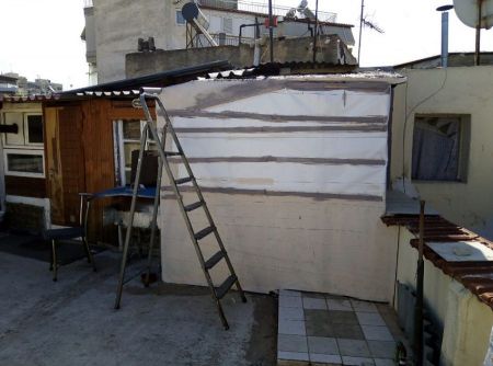 Θεσσαλονίκη: Κρατούσαν ομήρους και ζητούσαν λύτρα από 11 μετανάστες