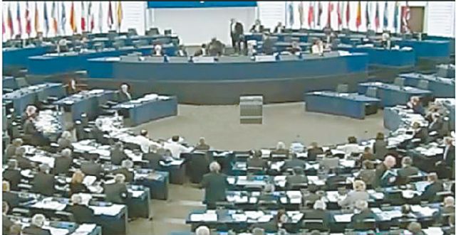 Κίτρινη κάρτα Eurogroup για τα προεκλογικά δωράκια Τσίπρα