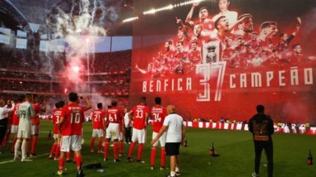 Στην κορυφή της Πορτογαλίας η Μπενφίκα των Σάμαρη – Βλαχοδήμου!