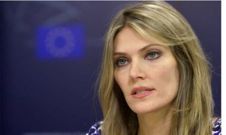 Καϊλή: Απομονώστε συντηρητικούς και ακροδεξιούς