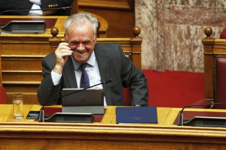 Δραγασάκης : Η ιδιωτικοποίηση δεν απέδωσε, να προχωρήσουμε στην από-ιδιωτικοποίηση