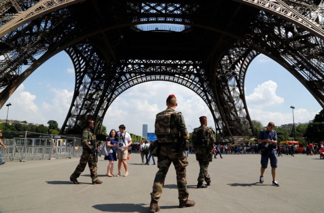 Εκκενώθηκε ο Πύργος του Άιφελ