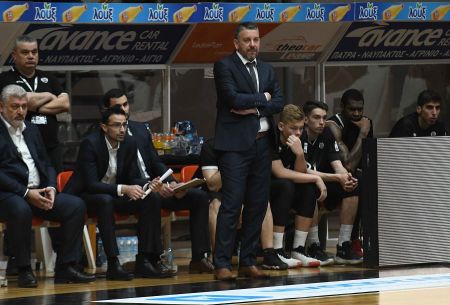 Ξανά με έξι επαγγελματίες ο ΠΑΟΚ κόντρα στον Προμηθέα