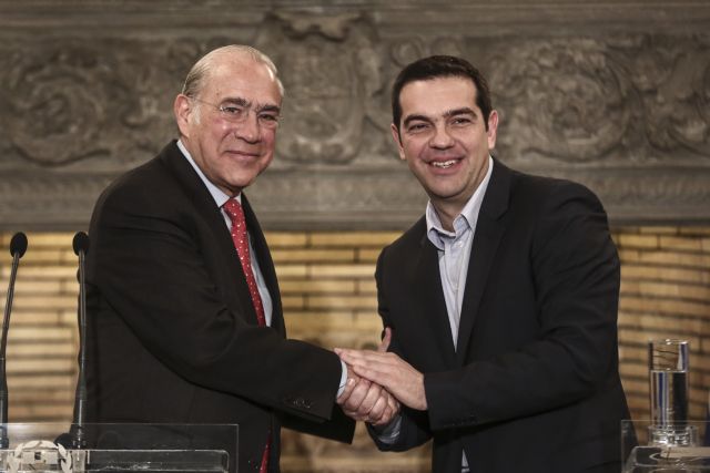 OECD wary of Tsipras’ stimulus package, growth lower than projected