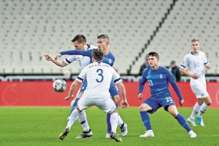 Εθνική : Καθυστέρηση στο Παγκρήτιο, στο ΟΑΚΑ και με Λιχτενστάιν