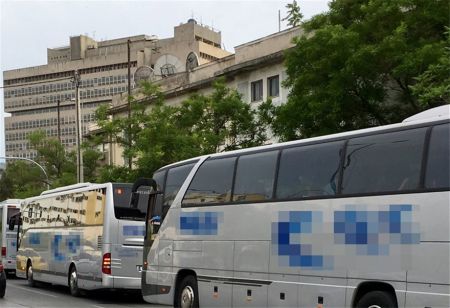 Εκλογές 2019 : Ψαρεύουν «οπαδούς» για να συμμετέχουν σε συγκεντρώσεις – Πόσα δίνουν