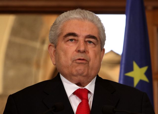 Διασωληνώθηκε ο Χριστόφιας – κρίσιμη η κατάστασή του