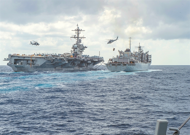 Παιχνίδια με τα σπίρτα στον εύφλεκτο Περσικό