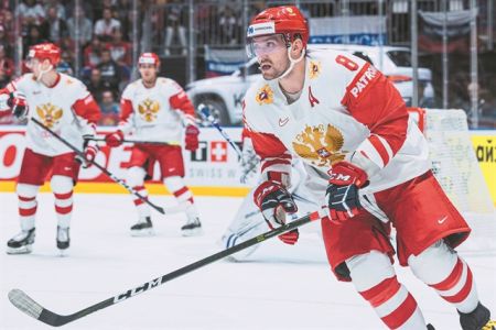 Ο εθνικός ήρωαςπου «πρόδωσε»τον Πούτιν