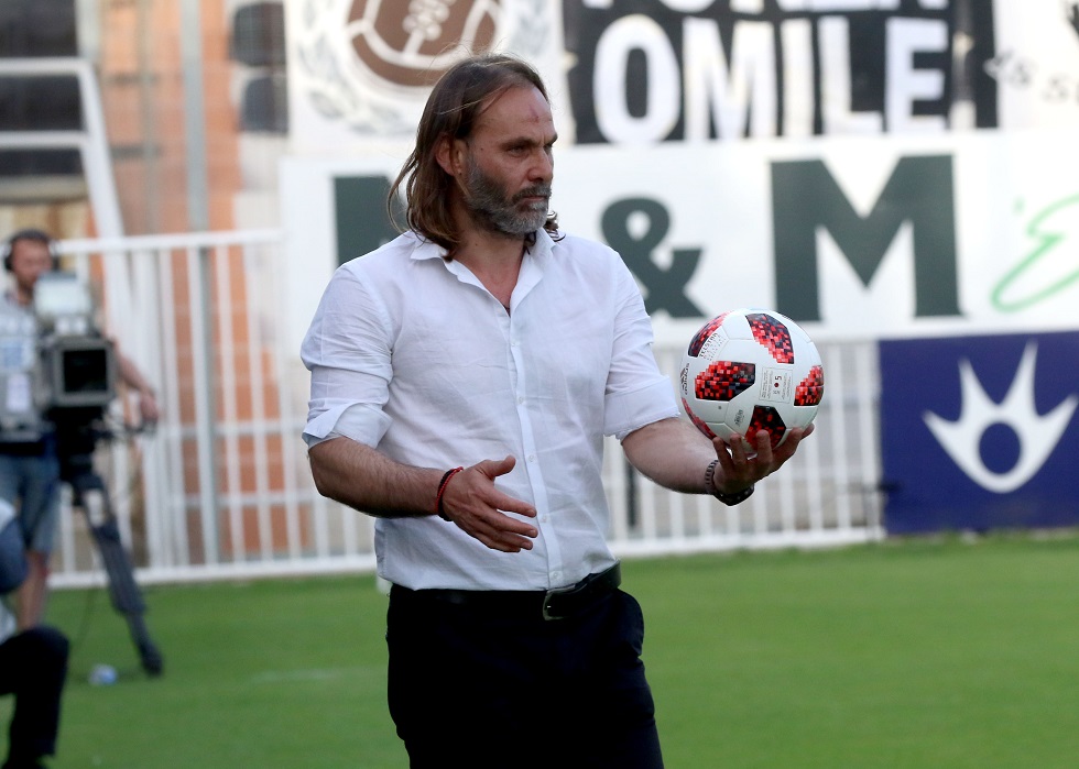 Τάτσης: «Είμαι περήφανος για τους παίκτες μου»