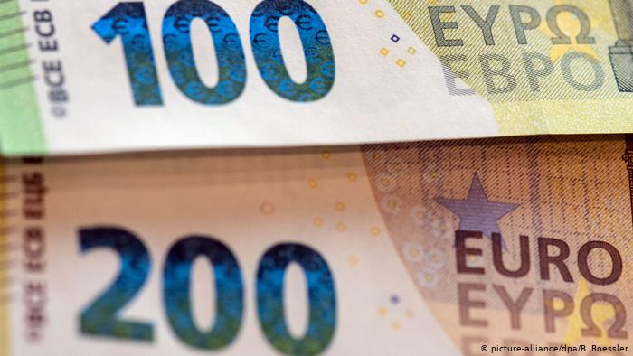 Από 28 Μαΐου τα νέα χαρτονομίσματα 100 και 200 € | tovima.gr
