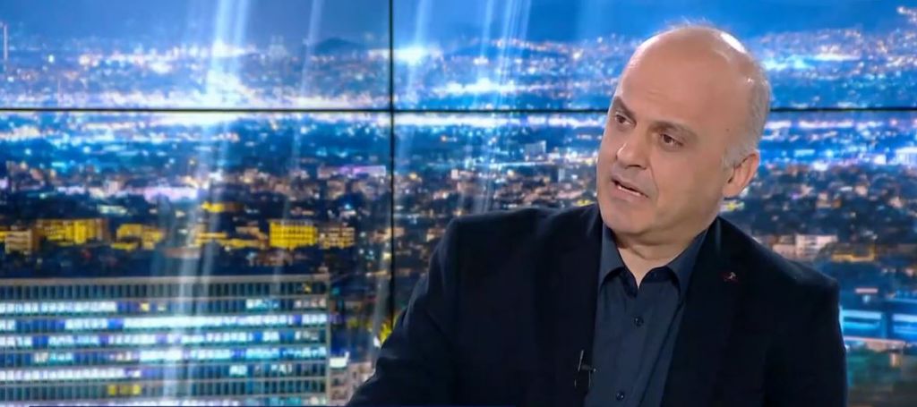 Γ. Μαντέλας στο One Channel: «Μάχη» για τους αναποφάσιστους