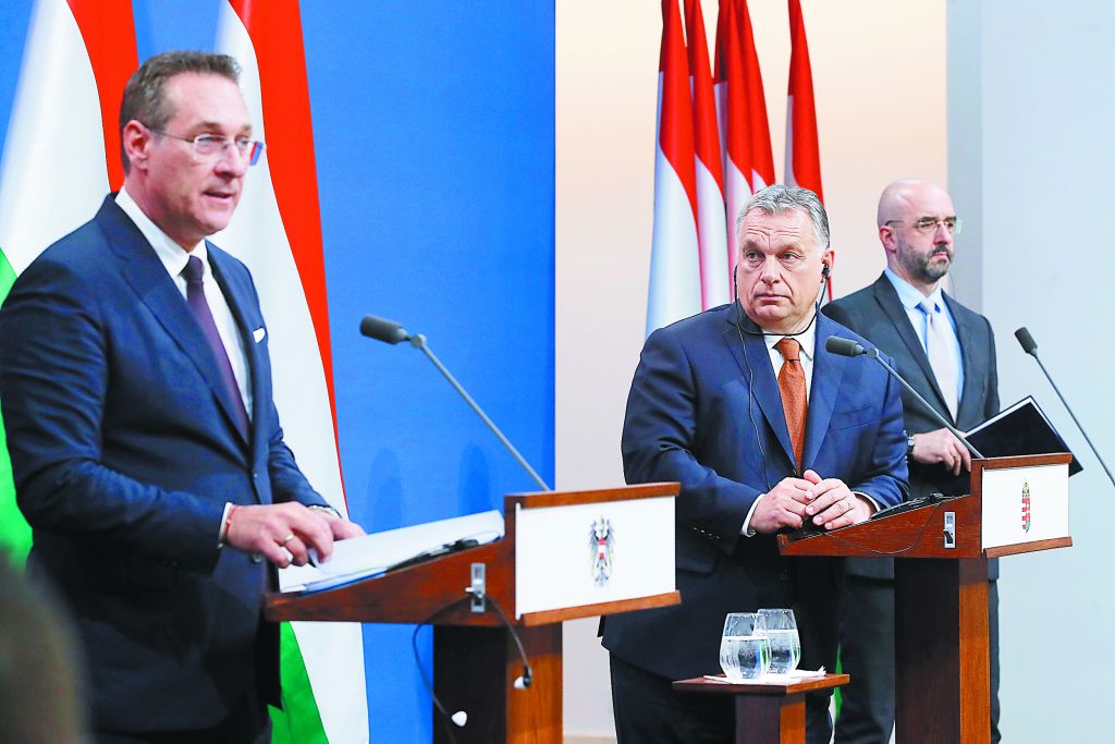 Διαφθορά, κυνισμός και υποκρισία «καίνε» την Ακροδεξιά