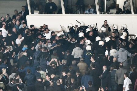 Απολογήθηκαν ΠΑΟΚ και ΑΕΚ για τον τελικό: Γλιτώνουν με πρόστιμο!