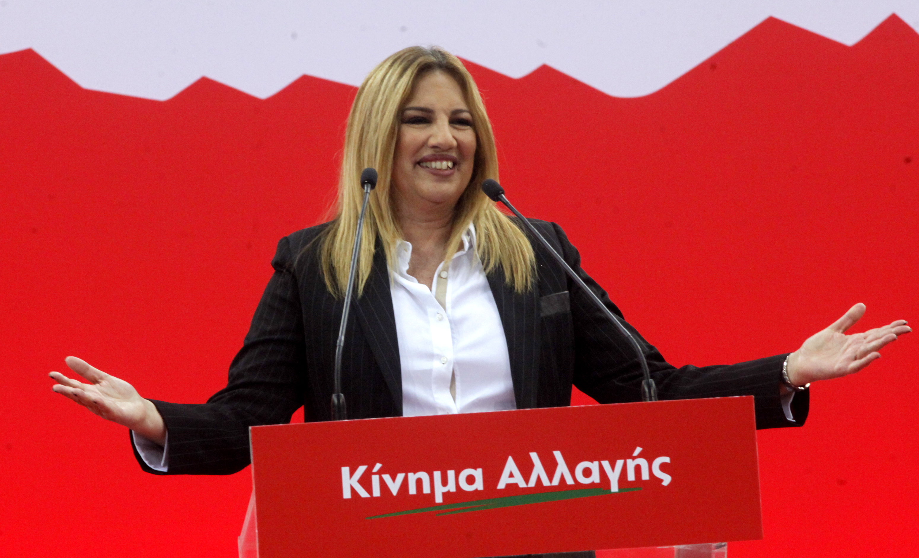 Γεννηματά καλεί Τσίπρα να ορίσει απόψε ημερομηνία εθνικών