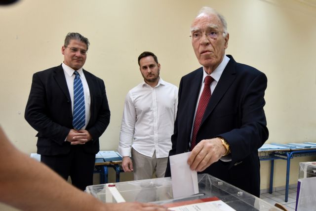 Λεβέντης: Να τιμωρηθούν τα κόμματα που ψήφισαν τη Συμφωνία των Πρεσπών