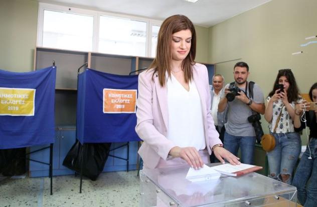 Ψήφισε η Κατερίνα Νοτοπούλου: «Με το αριστερό»