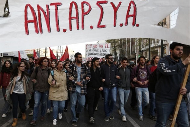 Επίθεση από μέλη της ΧΑ καταγγέλλει η ΑΝΤΑΡΣΥΑ