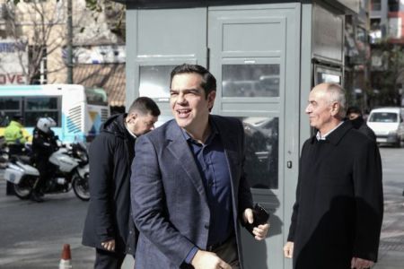 Συνεδρίασε εκτάκτως η Πολιτική Γραμματεία του ΣΥΡΙΖΑ υπό τον Τσίπρα