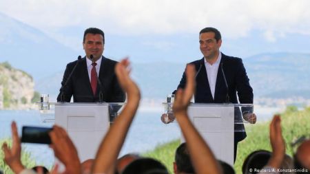 DW: «Οι Πρέσπες δεσμεύουν κάθε ελληνική κυβέρνηση»