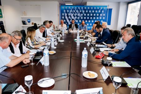 Super League : Μέσω playoffs ο πρωταθλητής της σεζόν 2019-20