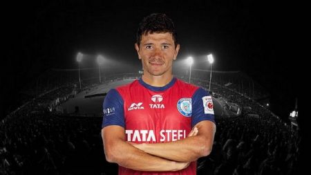 Από τη Λαμία στην Ινδία ο Πίτι!