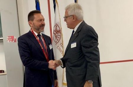 Βραβείο στον Γιάννη Στουρναρα από το Πανεπιστήμιο Κρήτης