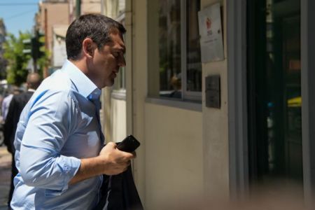 Η Κουμουνδούρου και όχι το Μαξίμου ρυθμιστής εξελίξεων έως τις Βουλευτικές