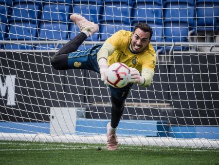 Στη Γουέστ Χαμ με διετές συμβόλαιο ο Ρομπέρτο