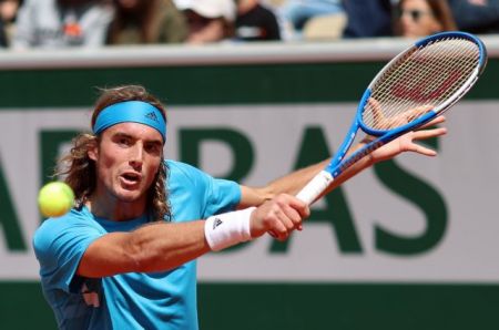 Live : Τσιτσιπάς – Κραΐνοβιτς (Ρολάν Γκαρός)