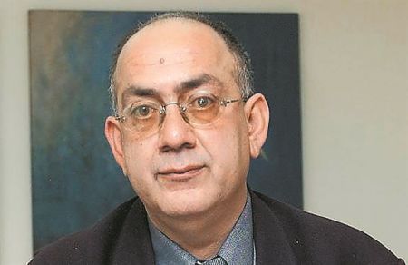 «Οι μαθητές εμπιστεύονται          περισσότερο την ΕΕ»