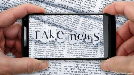 Deutsche Welle: Ένα ειδησεογραφικό Facebook με μία νότα… Wikipedia