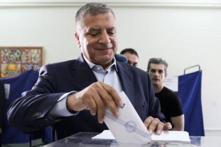 Εκλογές 2019 : Ο Πατούλης καταγγέλλει πως δεν δίνουν ψηφοδέλτιά του