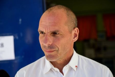 Βαρουφάκης: Ασυνέπεια στα λόγια και τα έργα ΣΥΡΙΖΑ